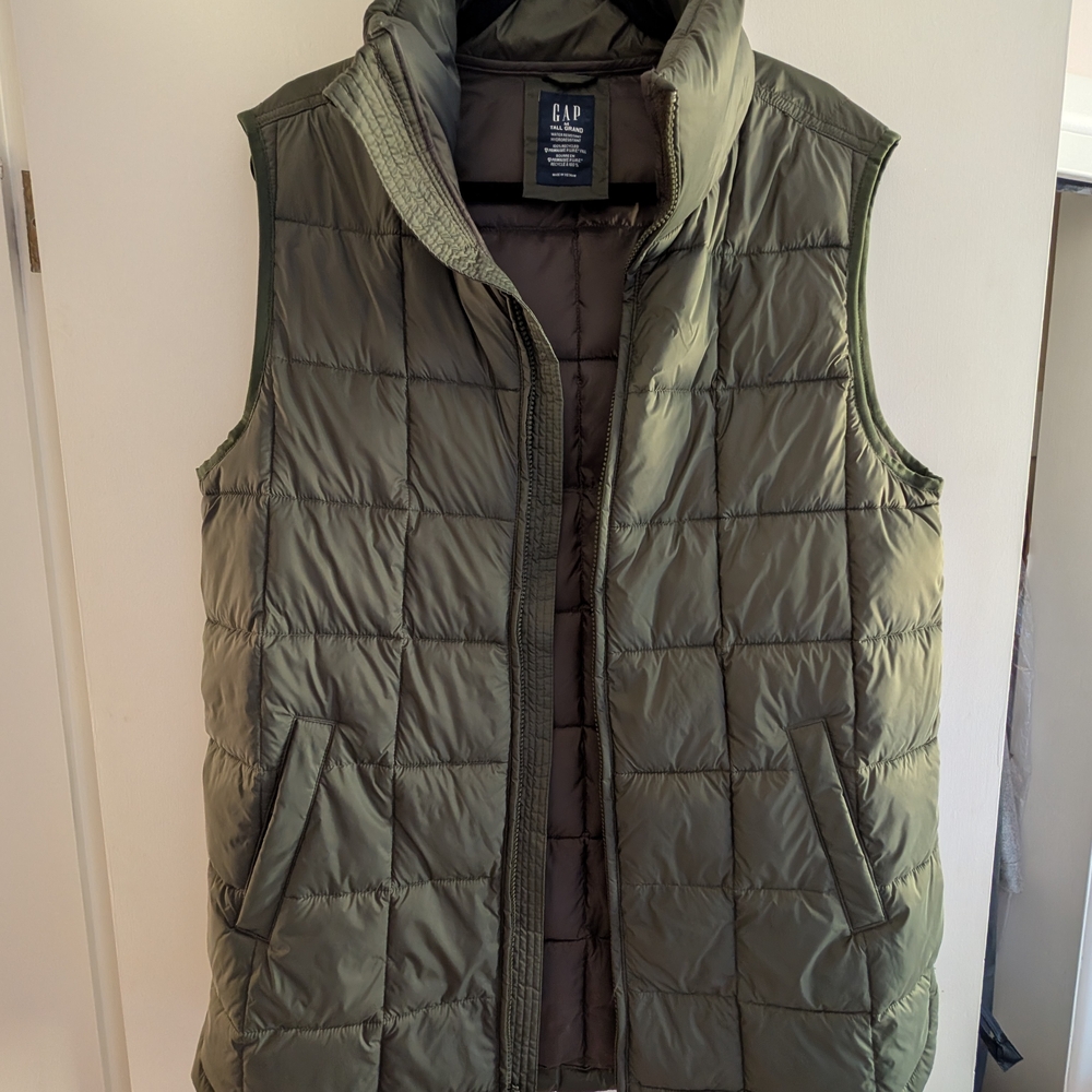 GAP Green Quilted Vest